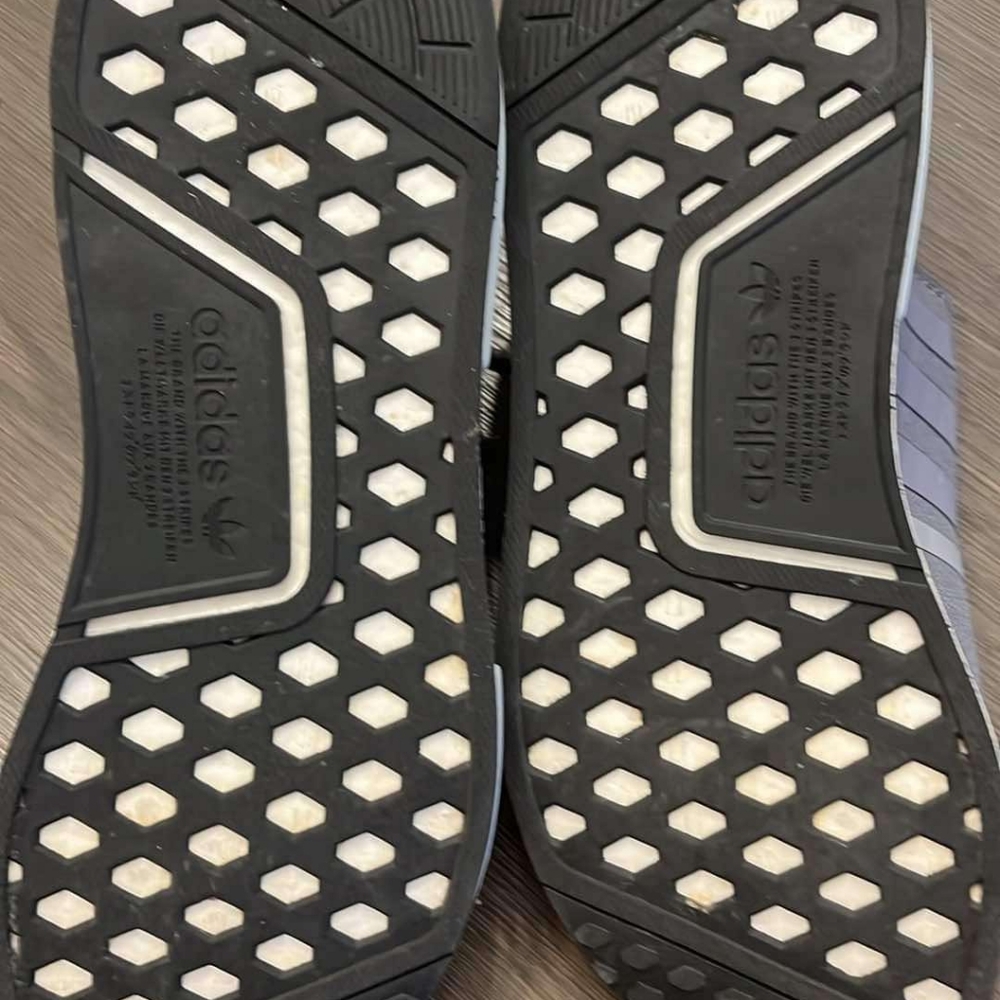 Adidas - Picture 2 of 2